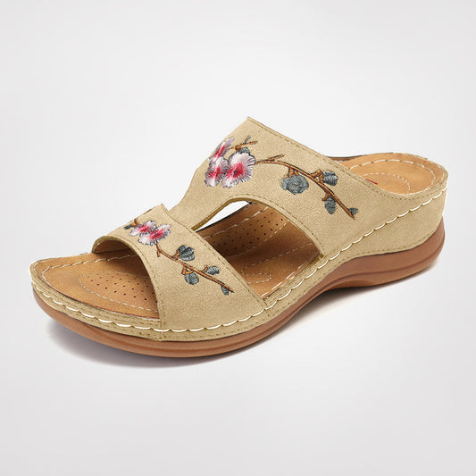 Bekväma blommiga sandaler